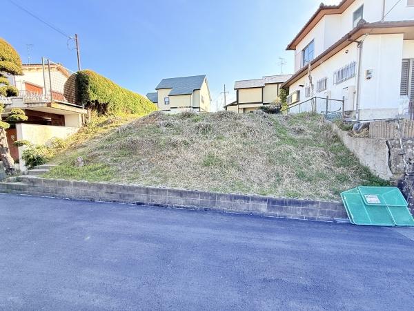 奈良市学園朝日元町１丁目の土地