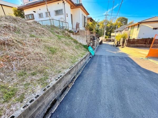 奈良市学園朝日元町１丁目の土地