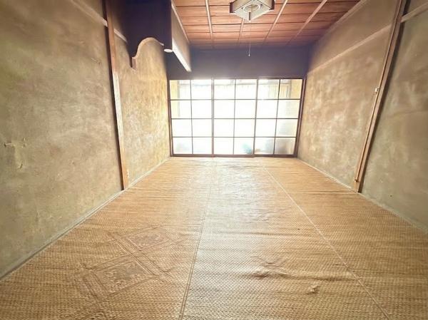 伊賀市上野池町の中古一戸建て
