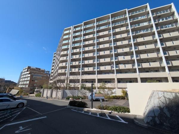 ジオ千里竹見台