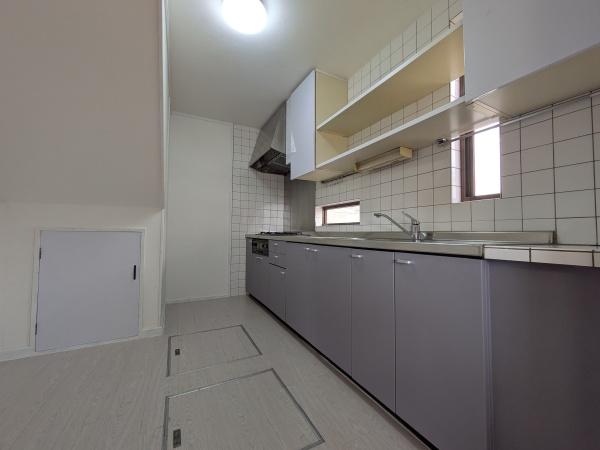 生駒市壱分町の中古一戸建
