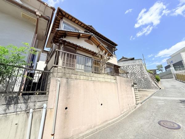 奈良市石木町の中古一戸建て