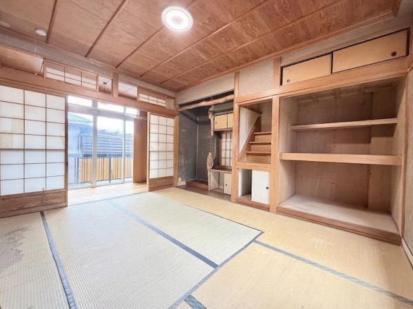 大和高田市西町の中古一戸建て