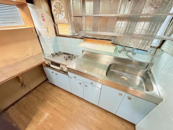 大和高田市西町の中古一戸建