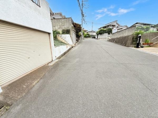 生駒郡平群町椿台２丁目の土地