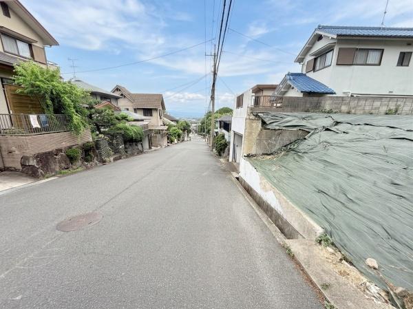 生駒郡平群町椿台２丁目の土地