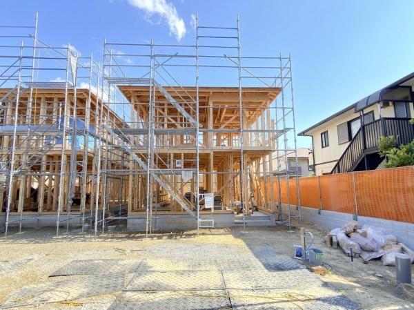 奈良市あやめ池南２丁目の新築一戸建