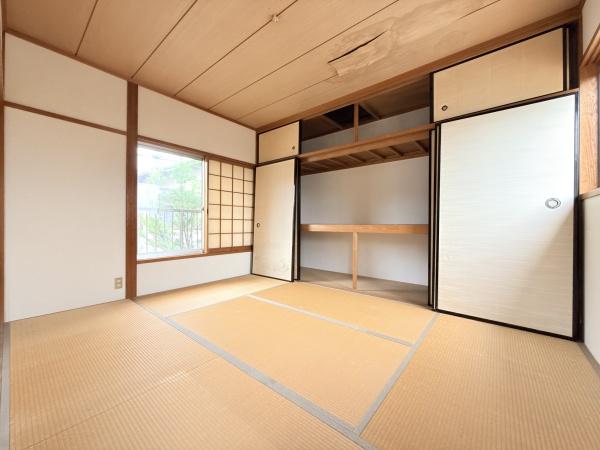 奈良市山陵町の中古一戸建て