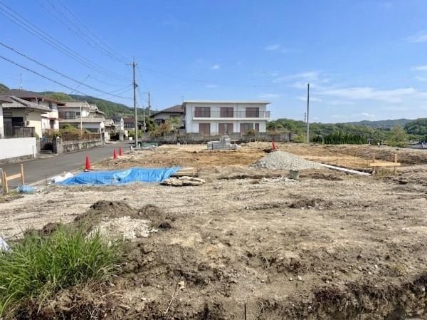 生駒郡平群町若葉台４丁目の新築一戸建