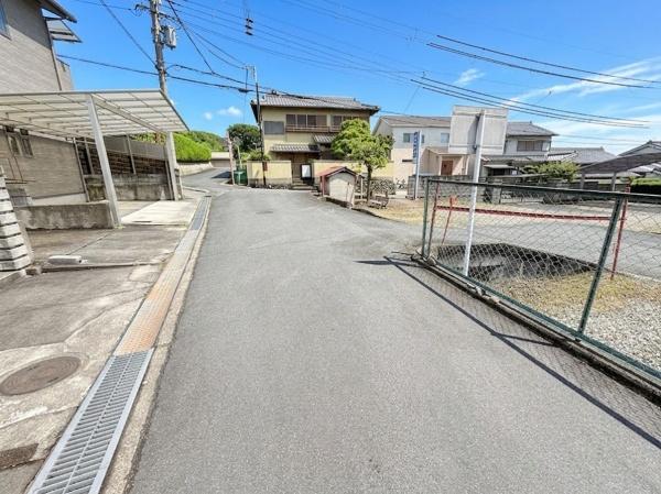 奈良市白毫寺町の中古一戸建て