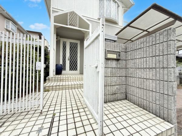 名張市百合が丘西４番町の中古一戸建て