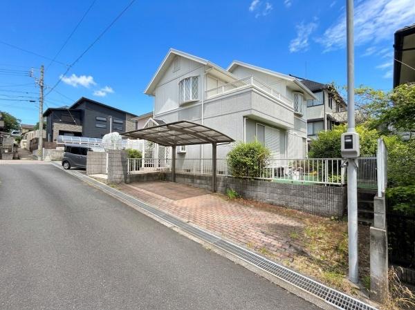 名張市百合が丘西4番町の中古一戸建