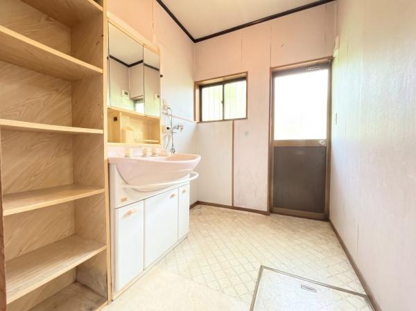 奈良市法蓮町の中古一戸建て