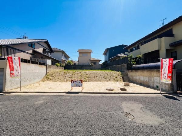 奈良市西登美ヶ丘３丁目の土地