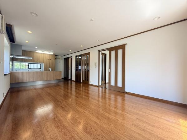 奈良市四条大路南町の中古一戸建て