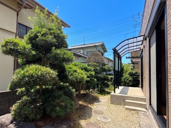 奈良市四条大路南町の中古一戸建て