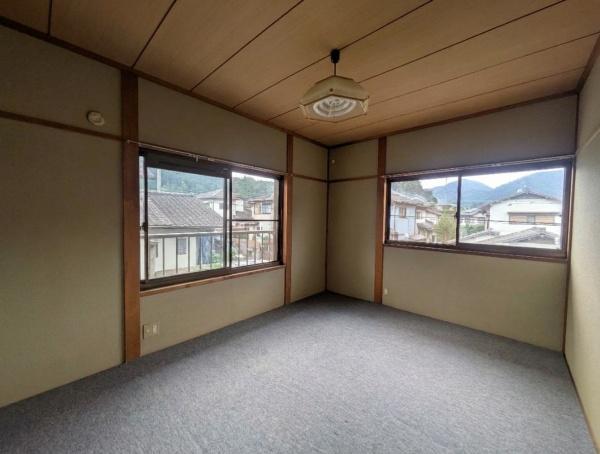 奈良市都祁こぶしが丘の中古一戸建て