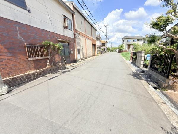 北葛城郡上牧町松里園１丁目の土地