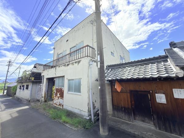 生駒郡斑鳩町稲葉車瀬１丁目の中古一戸建