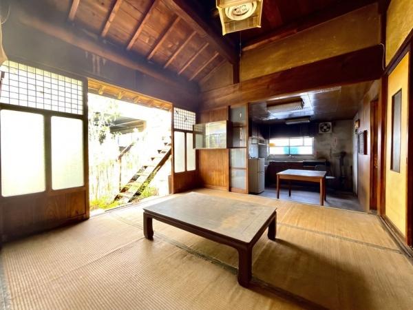 生駒郡斑鳩町稲葉車瀬１丁目の中古一戸建