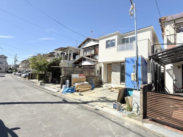 木津川市木津南後背の新築一戸建