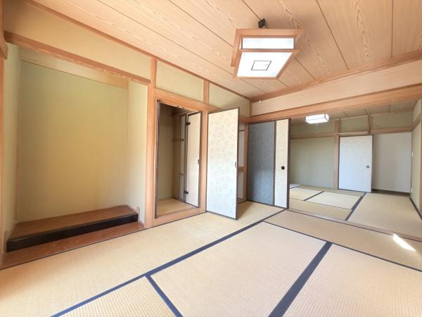 名張市百合が丘西４番町の中古一戸建て
