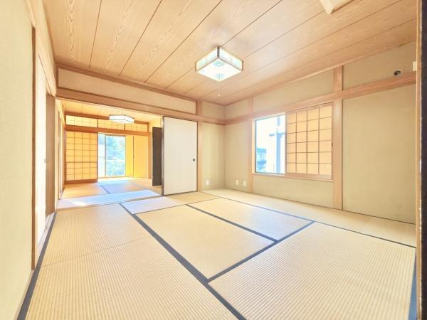 名張市百合が丘西４番町の中古一戸建て