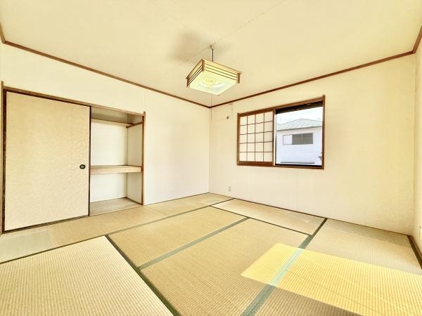 名張市百合が丘西４番町の中古一戸建て