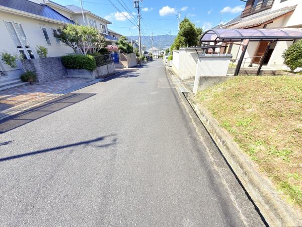 名張市百合が丘西４番町の中古一戸建て