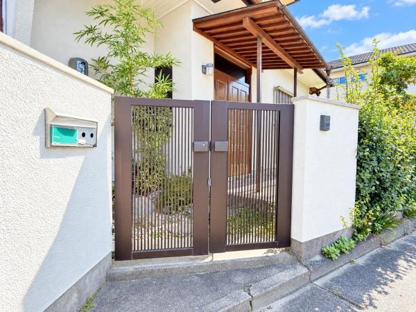 名張市桔梗が丘４番町の中古一戸建て