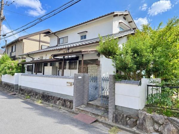奈良市山陵町の中古一戸建