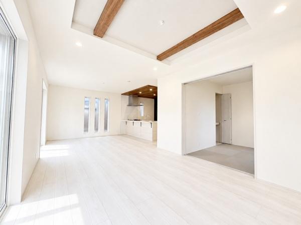 奈良市三条栄町の新築一戸建