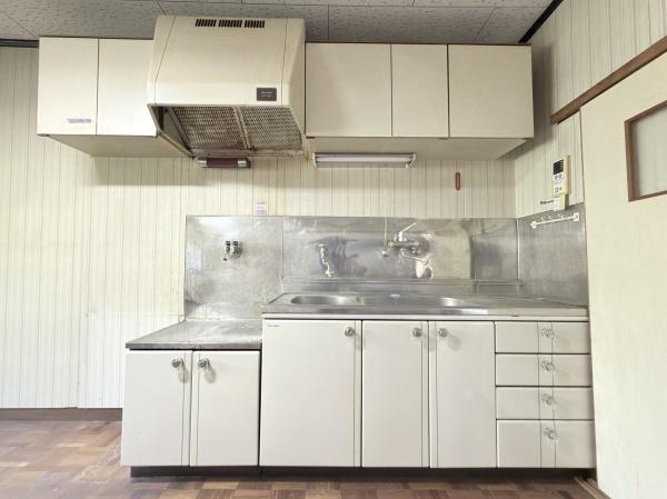 橿原市四条町の中古一戸建