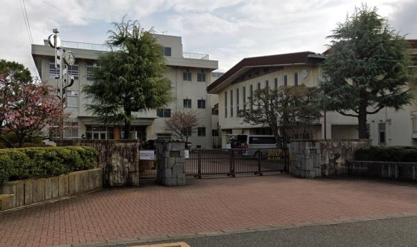 相模原市中央区田名の中古一戸建て(相模原市立田名中学校)