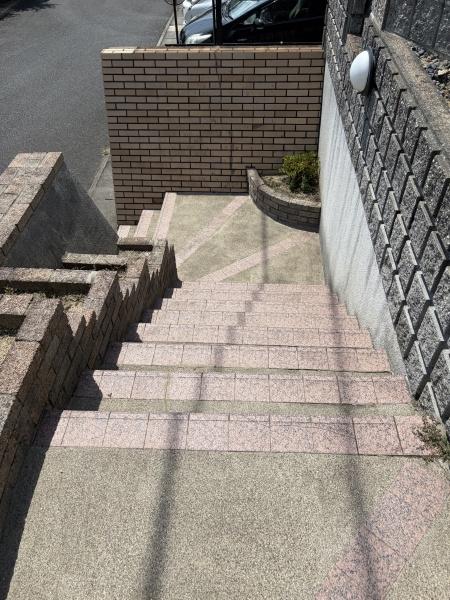 栗東市下戸山の中古一戸建て