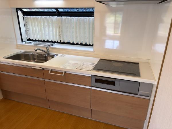 栗東市下戸山の中古一戸建て