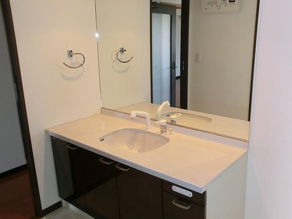 エイルマンション西池町