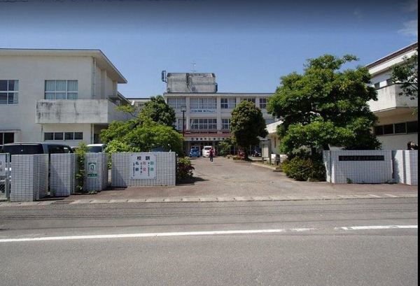 宮崎市恒久3丁目の土地(宮崎市立赤江東中学校)