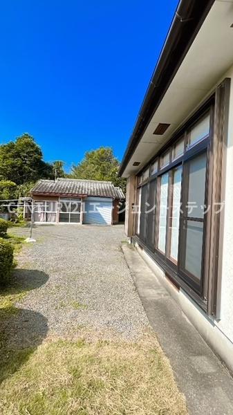 小林市野尻町三ケ野山の中古一戸建て