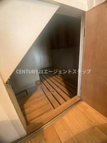 西都市小野崎１丁目の中古一戸建て
