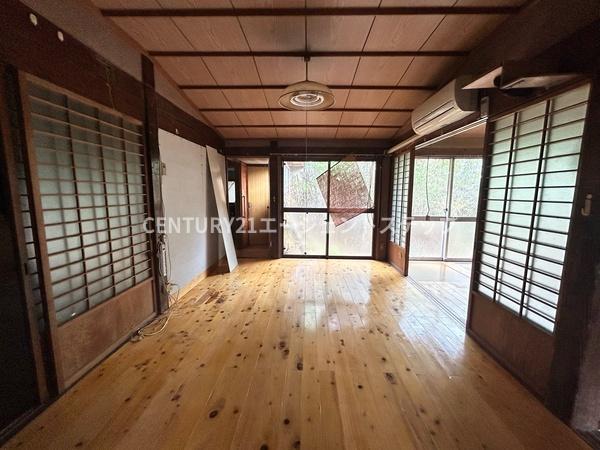 西都市大字鹿野田の中古一戸建て