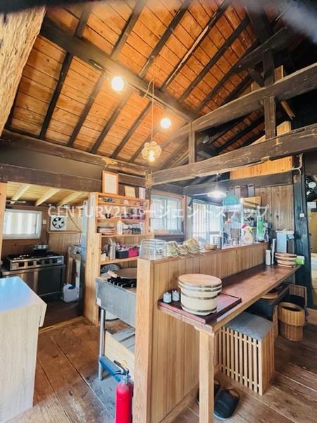 西都市大字鹿野田の中古一戸建