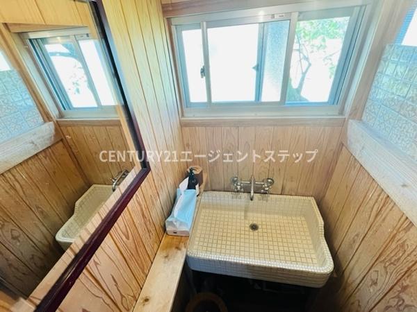 西都市大字鹿野田の中古一戸建て