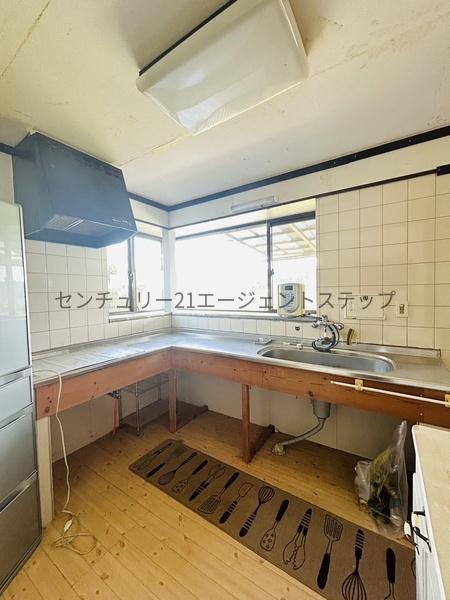 西都市三納中古