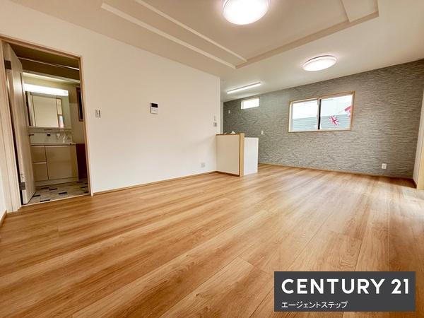 宮崎市清武町今泉甲の中古一戸建て(リビング)