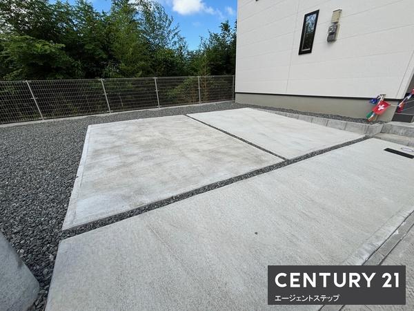 宮崎市清武町今泉甲の中古一戸建て(駐車場)