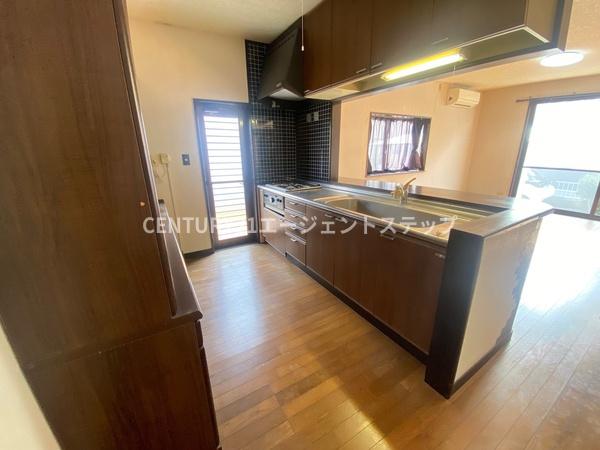 東諸県郡国富町大字本庄の中古一戸建