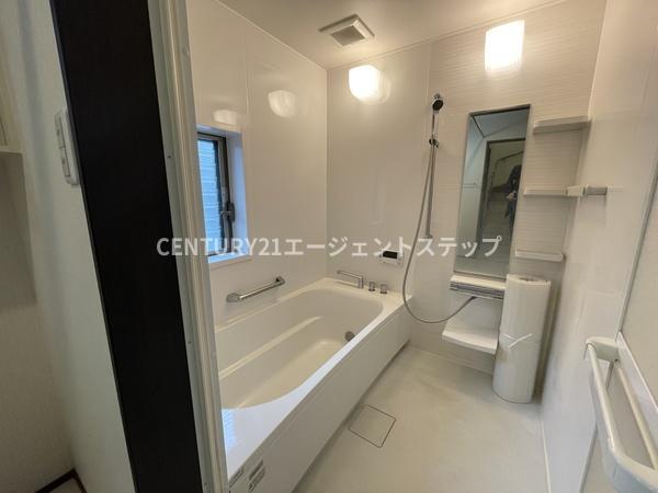 西都市下妻の中古一戸建て
