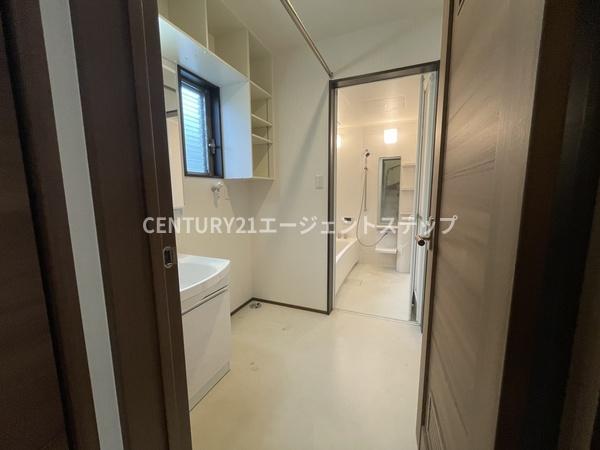 西都市下妻の中古一戸建て