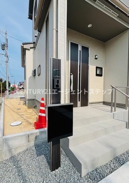 島之内9期 A号棟(玄関)